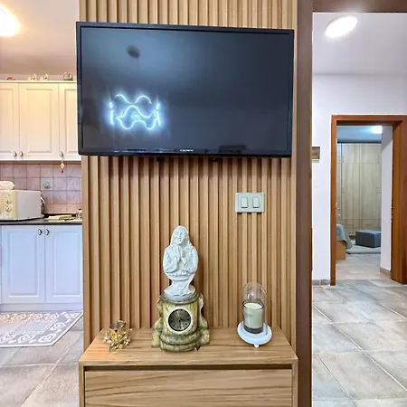 Oresti Appartement